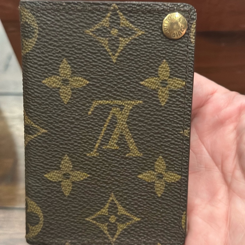 Authentic Preloved Louis Vuitton Monogram Brown Card Holder